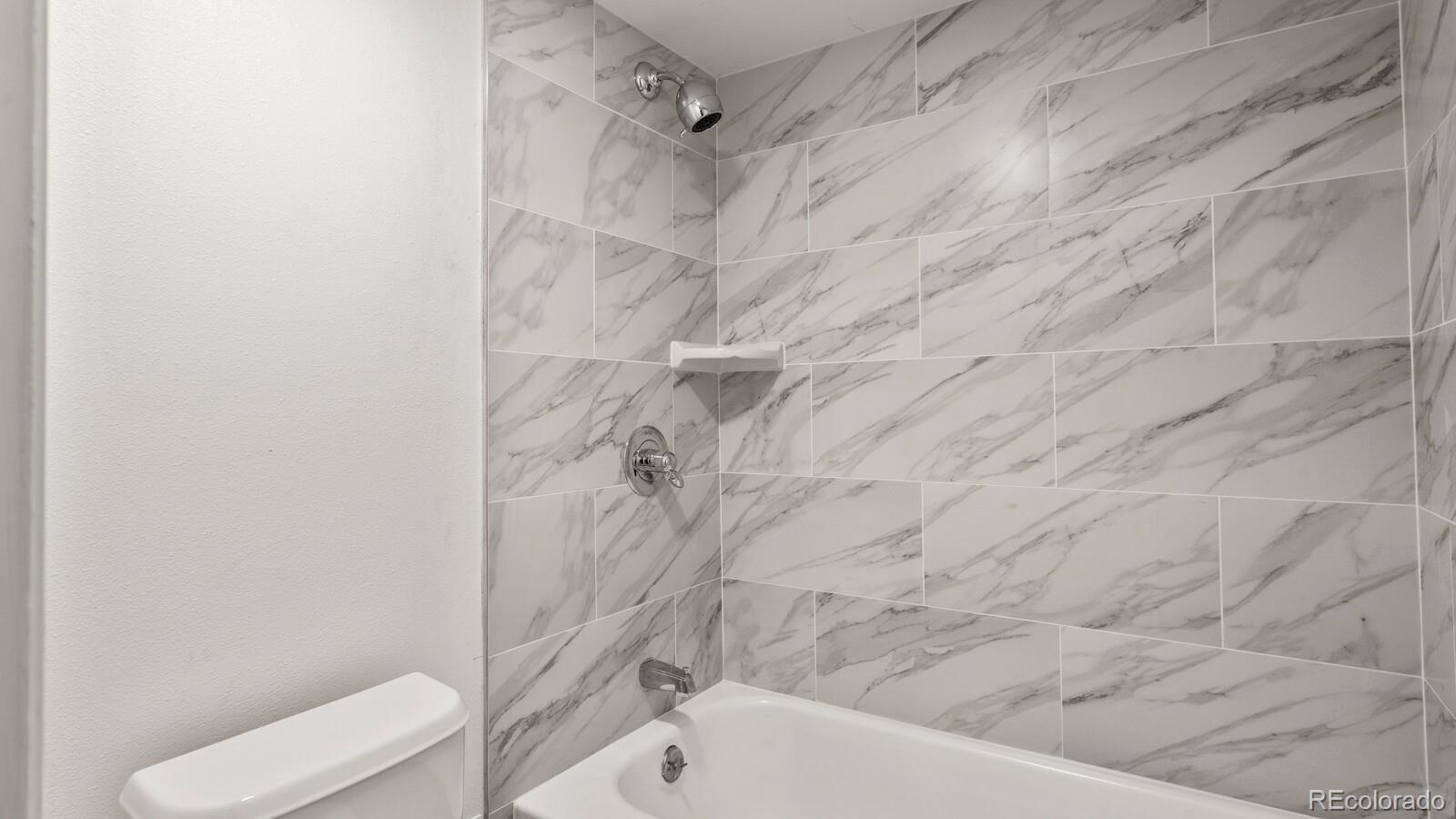 7250 Eastmoor Drive Unit: 104