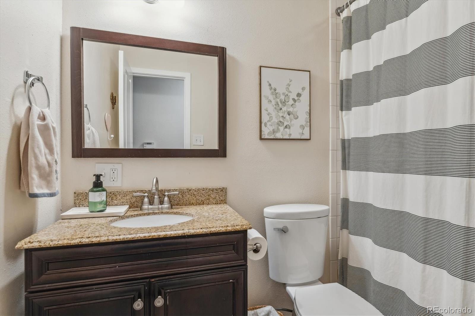 5670 E Amherst Avenue