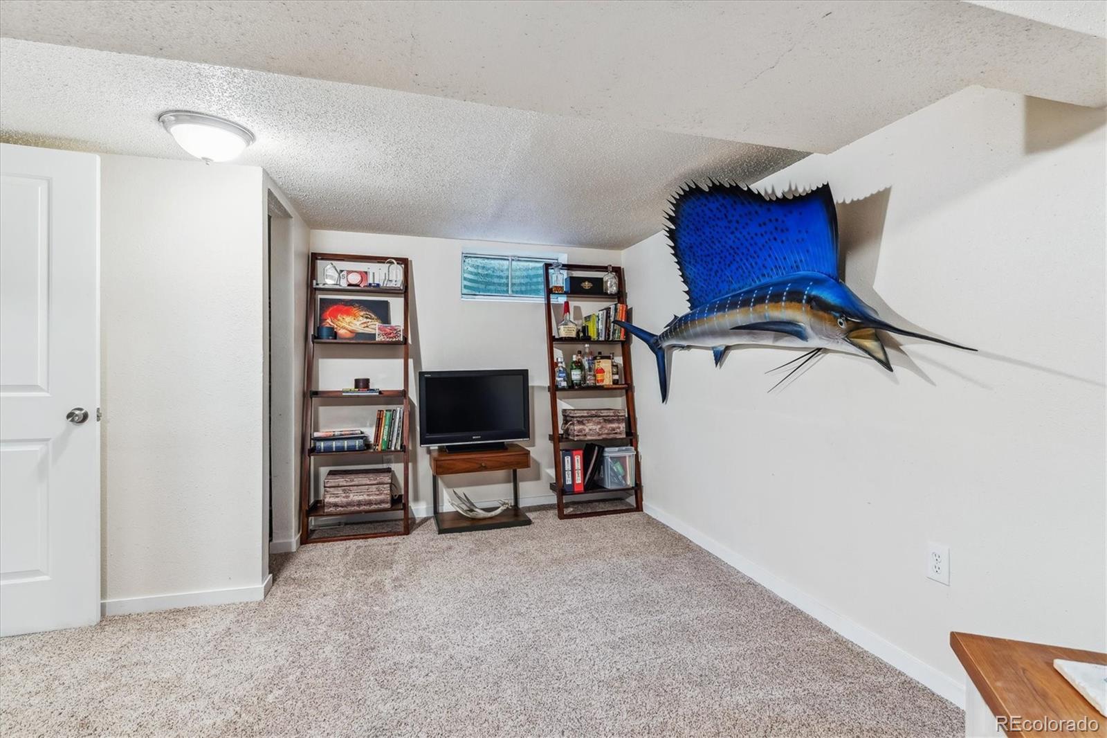 5670 E Amherst Avenue