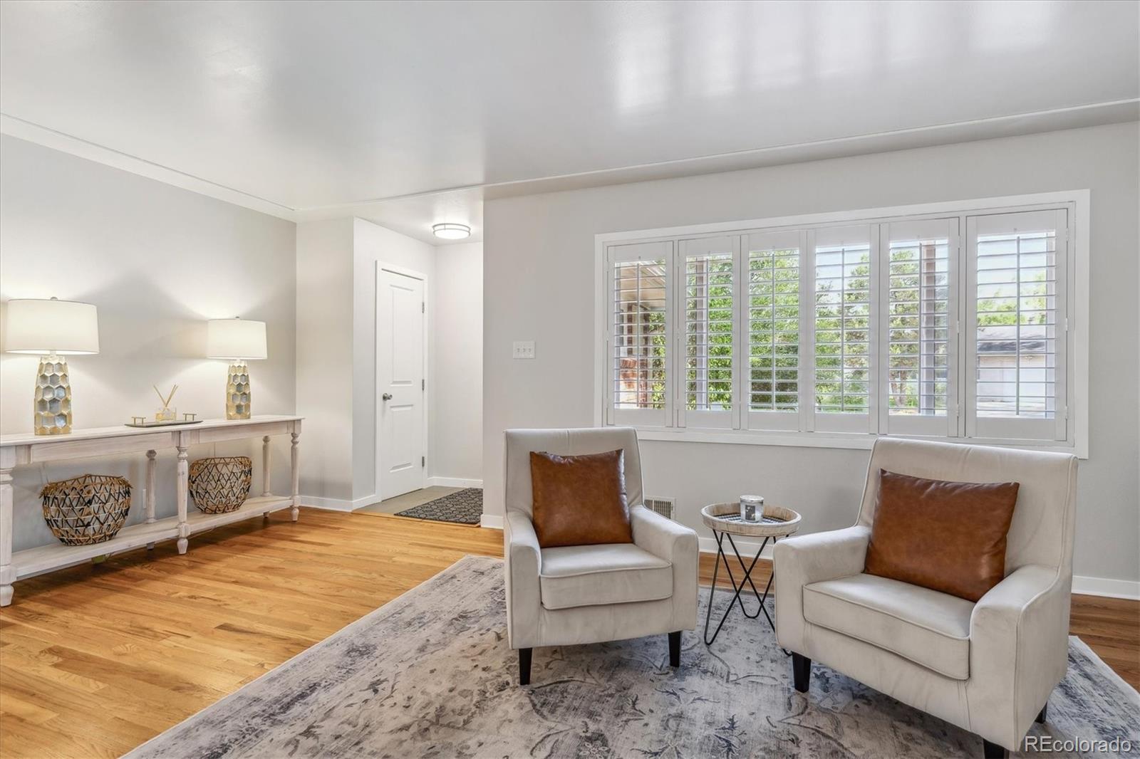 5670 E Amherst Avenue