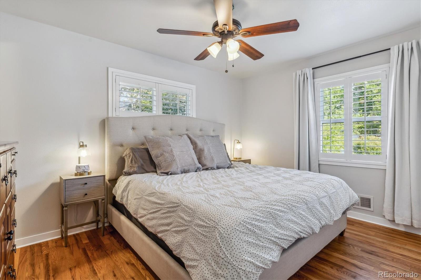 5670 E Amherst Avenue