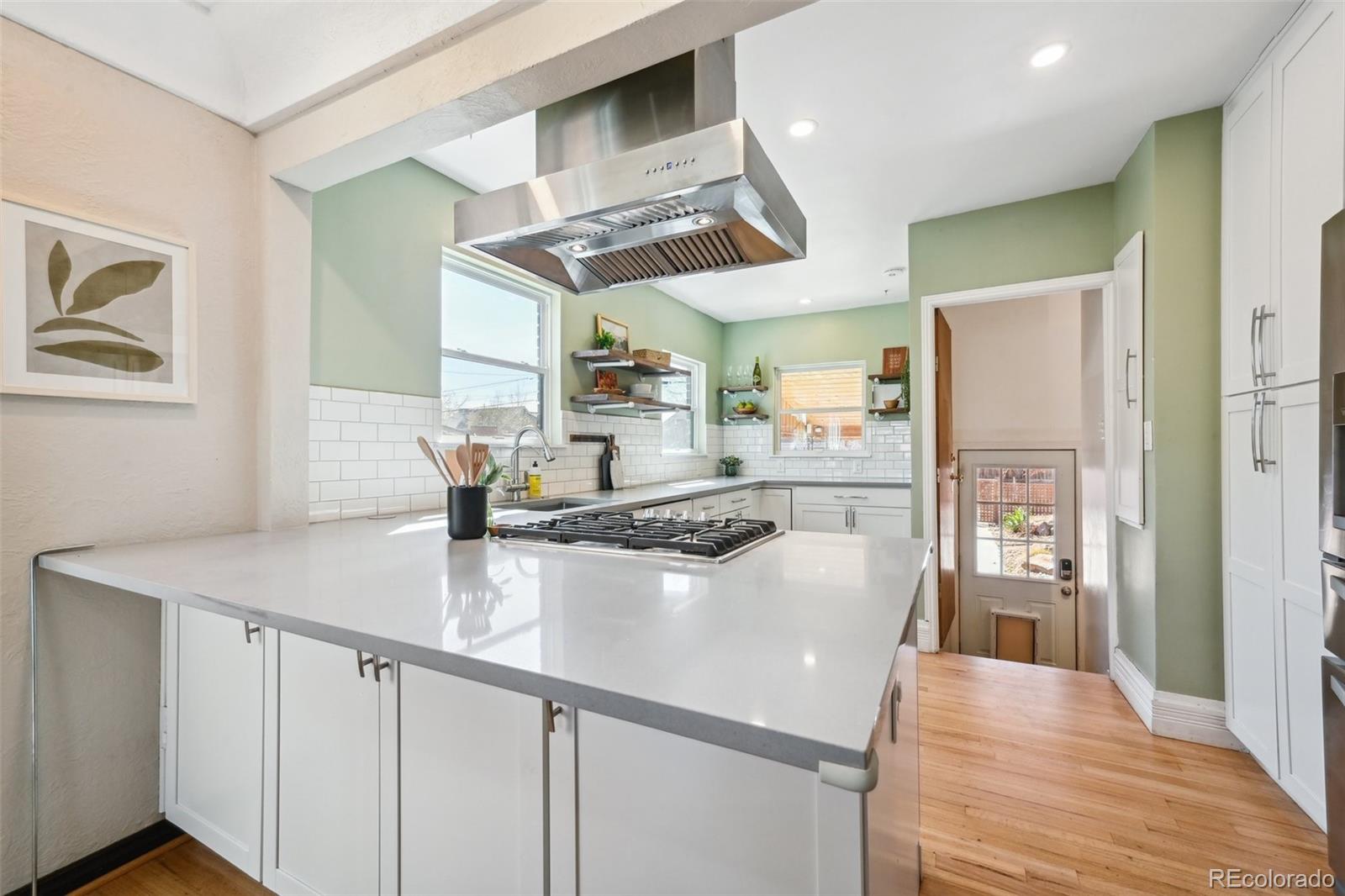 1375 Tennyson Street