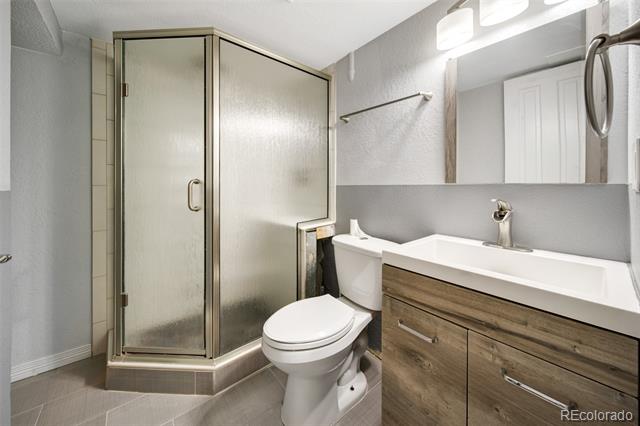 5337 E 112th Place