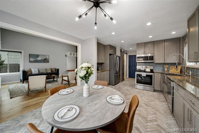 5337 E 112th Place