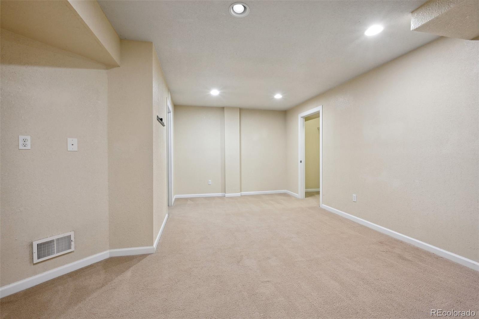 13900 Lake Song Lane Unit: B6