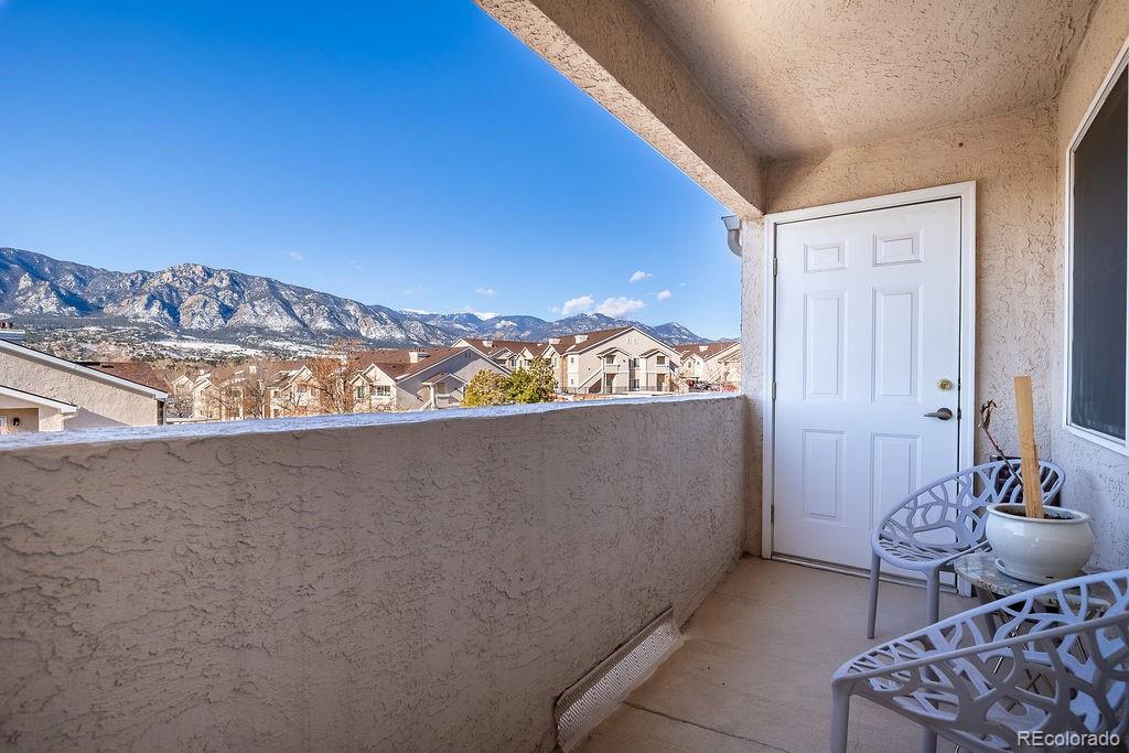 3850 Strawberry Field Grove Unit: E
