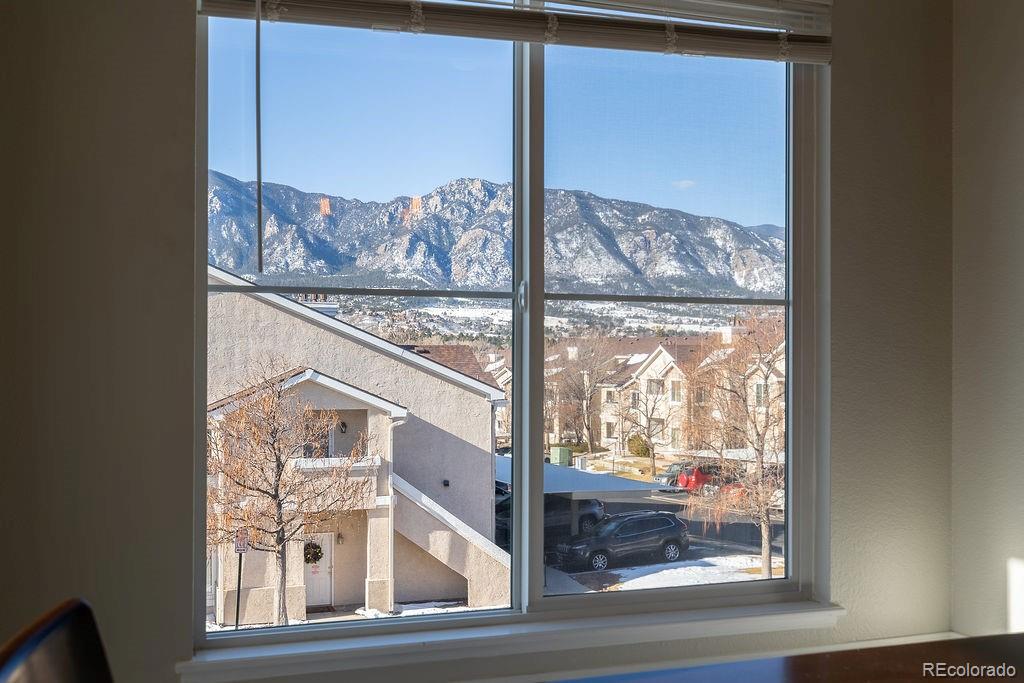 3850 Strawberry Field Grove Unit: E