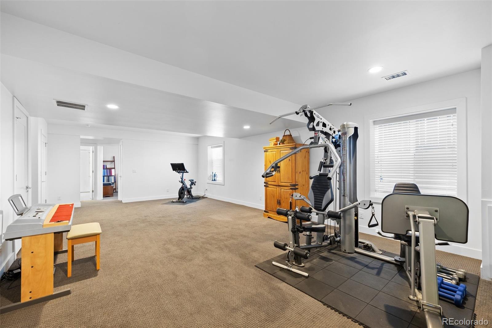 3201 S Emerson Street