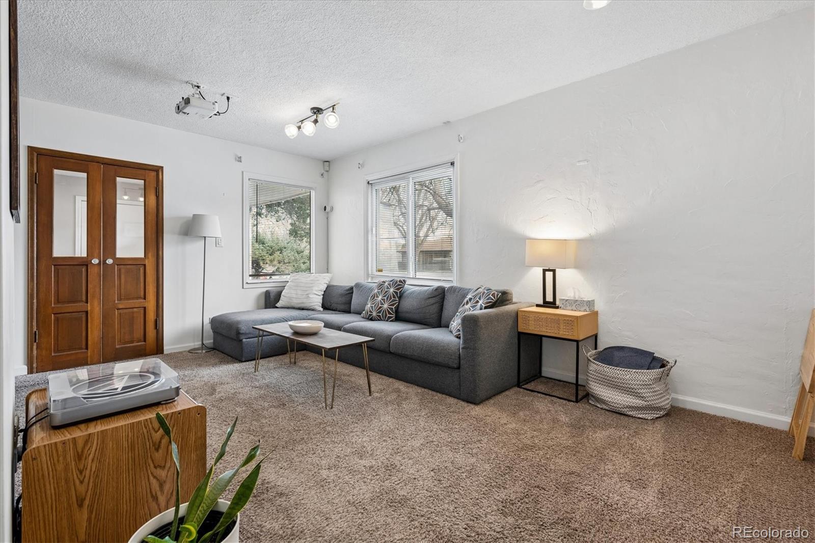 1819 S Madison Street