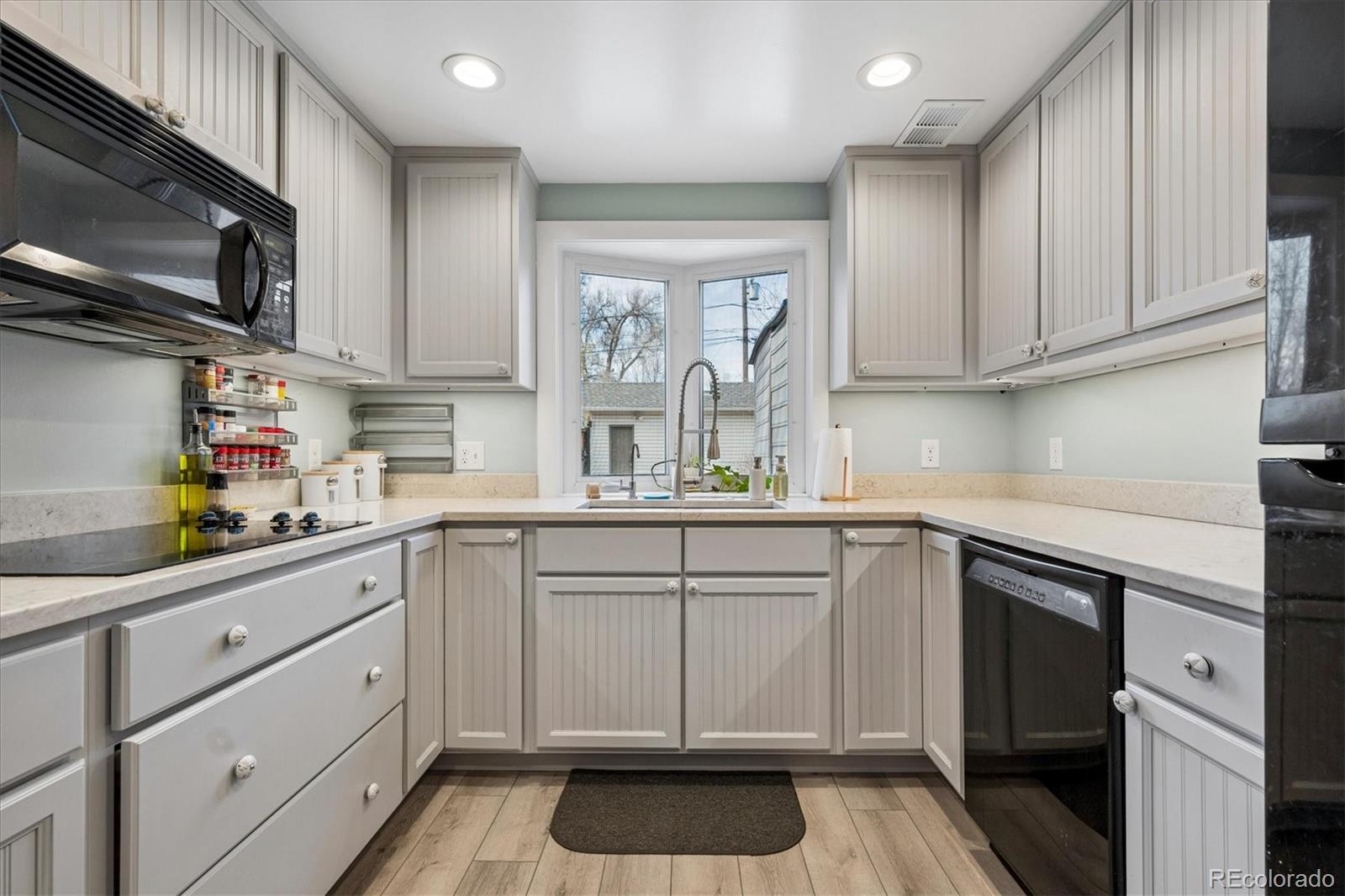 1819 S Madison Street