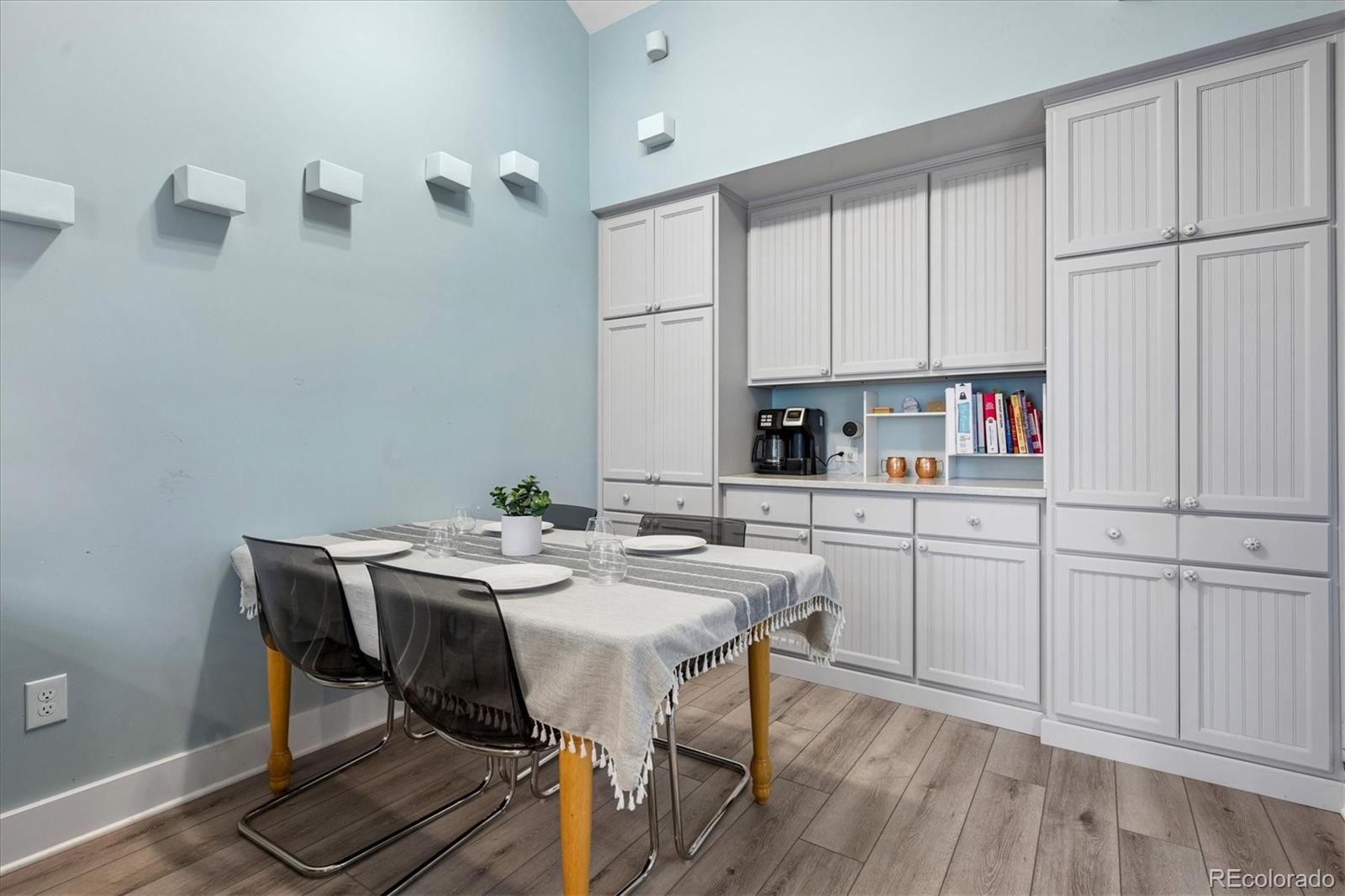 1819 S Madison Street