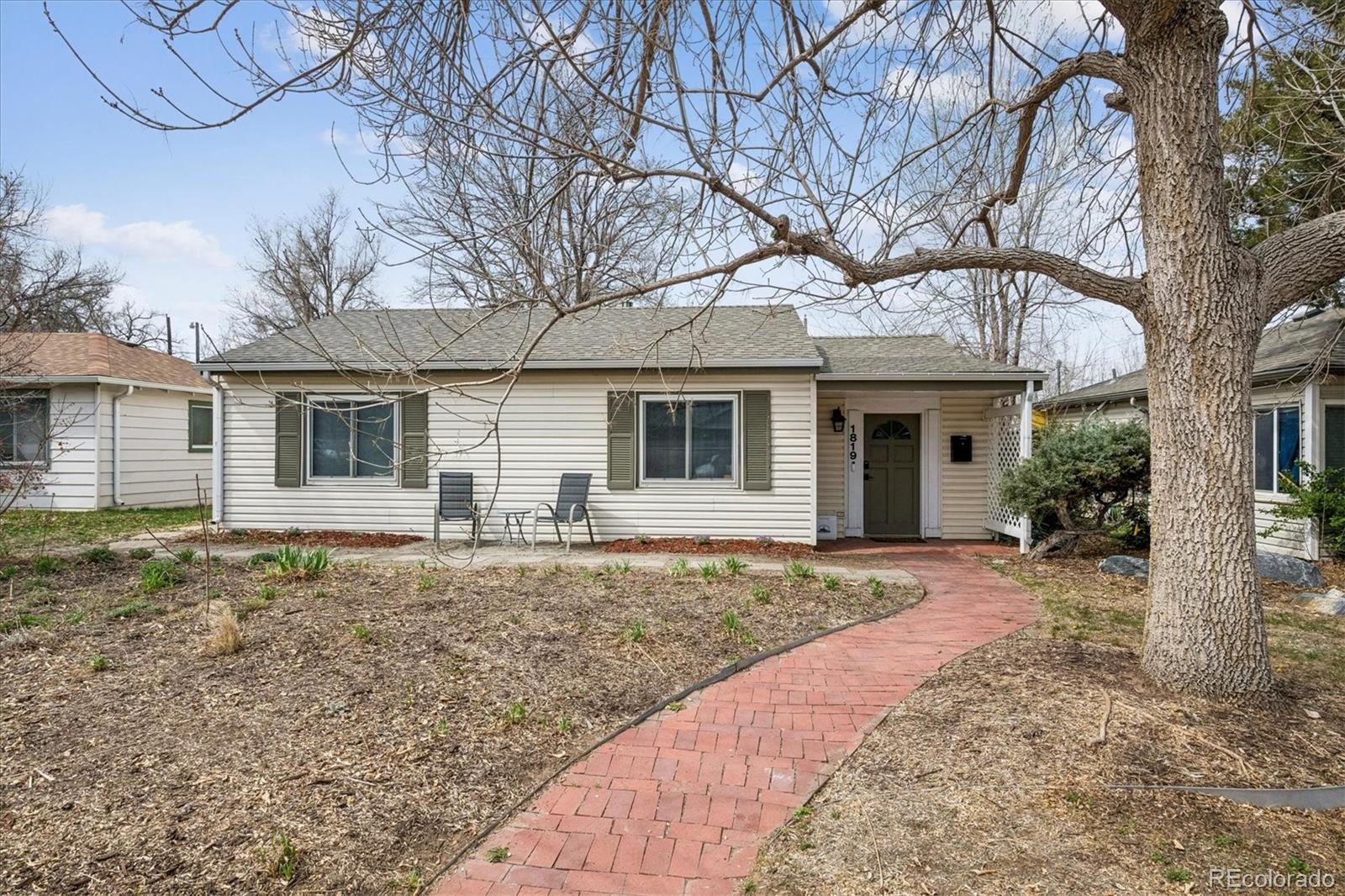 1819 S Madison Street