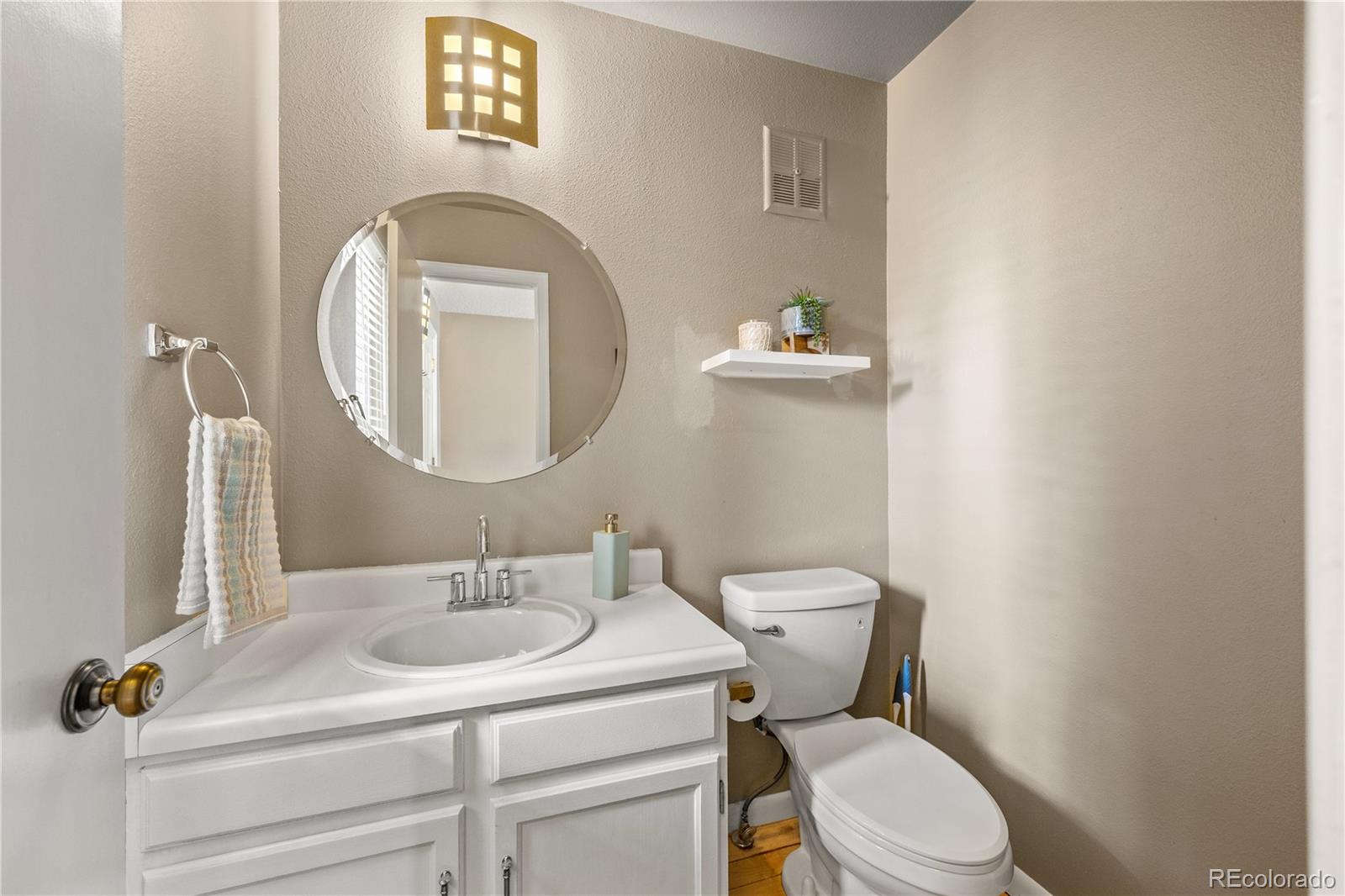 14822 E Penwood Place Unit: D