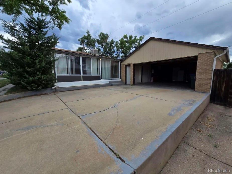 10505 Clarkson Street