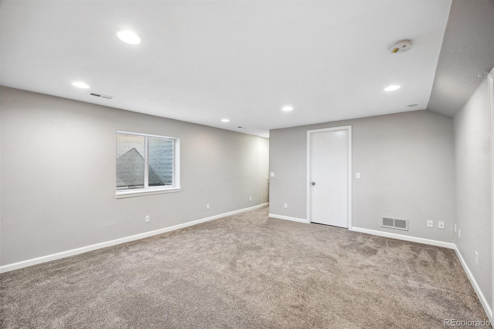 17673 E Brunswick Place