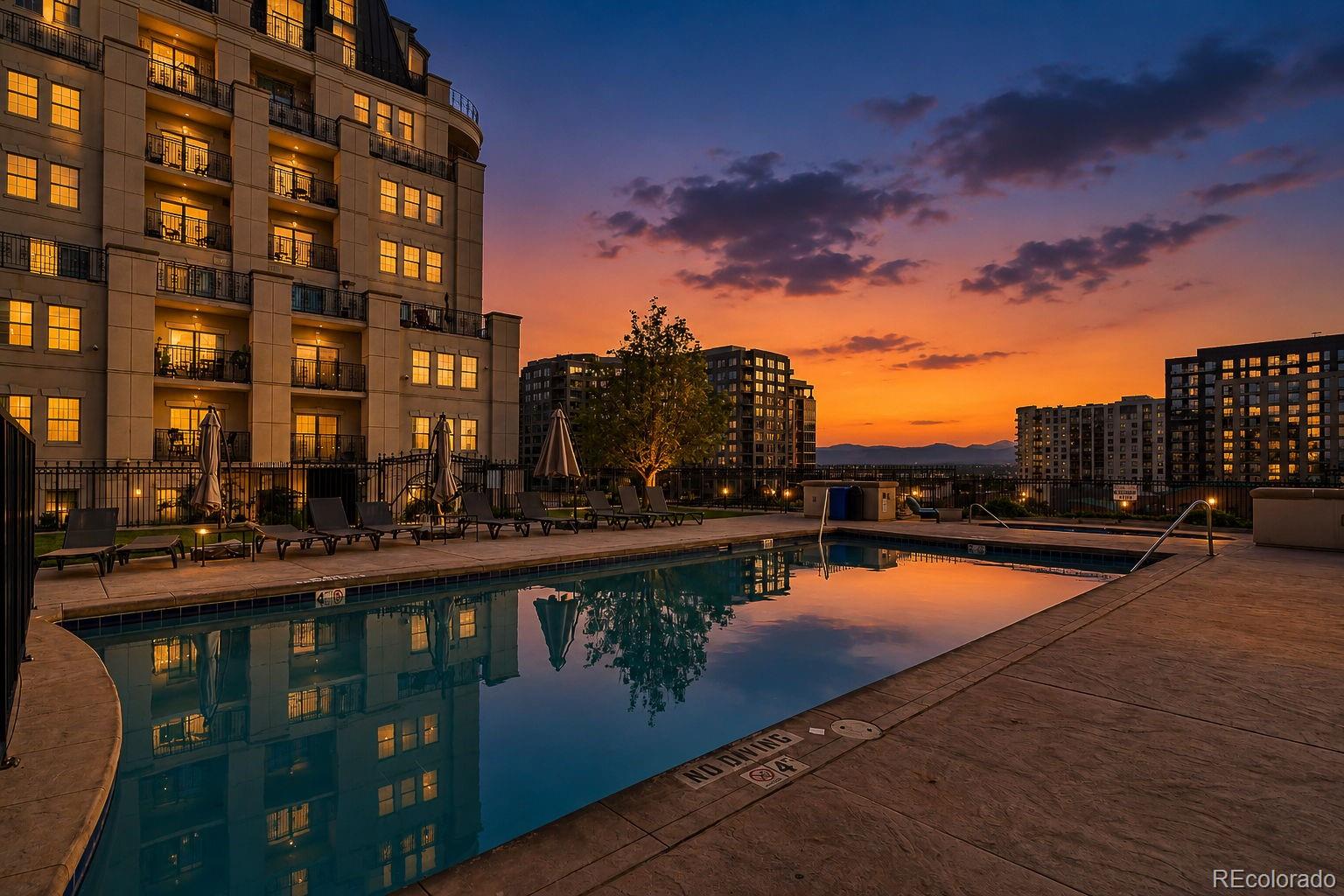 925 N Lincoln Street Unit: 3C