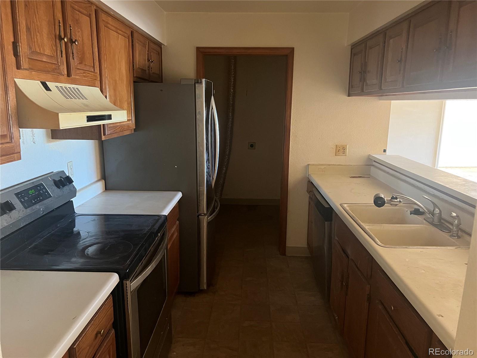 12043 W Cross Drive Unit: 107