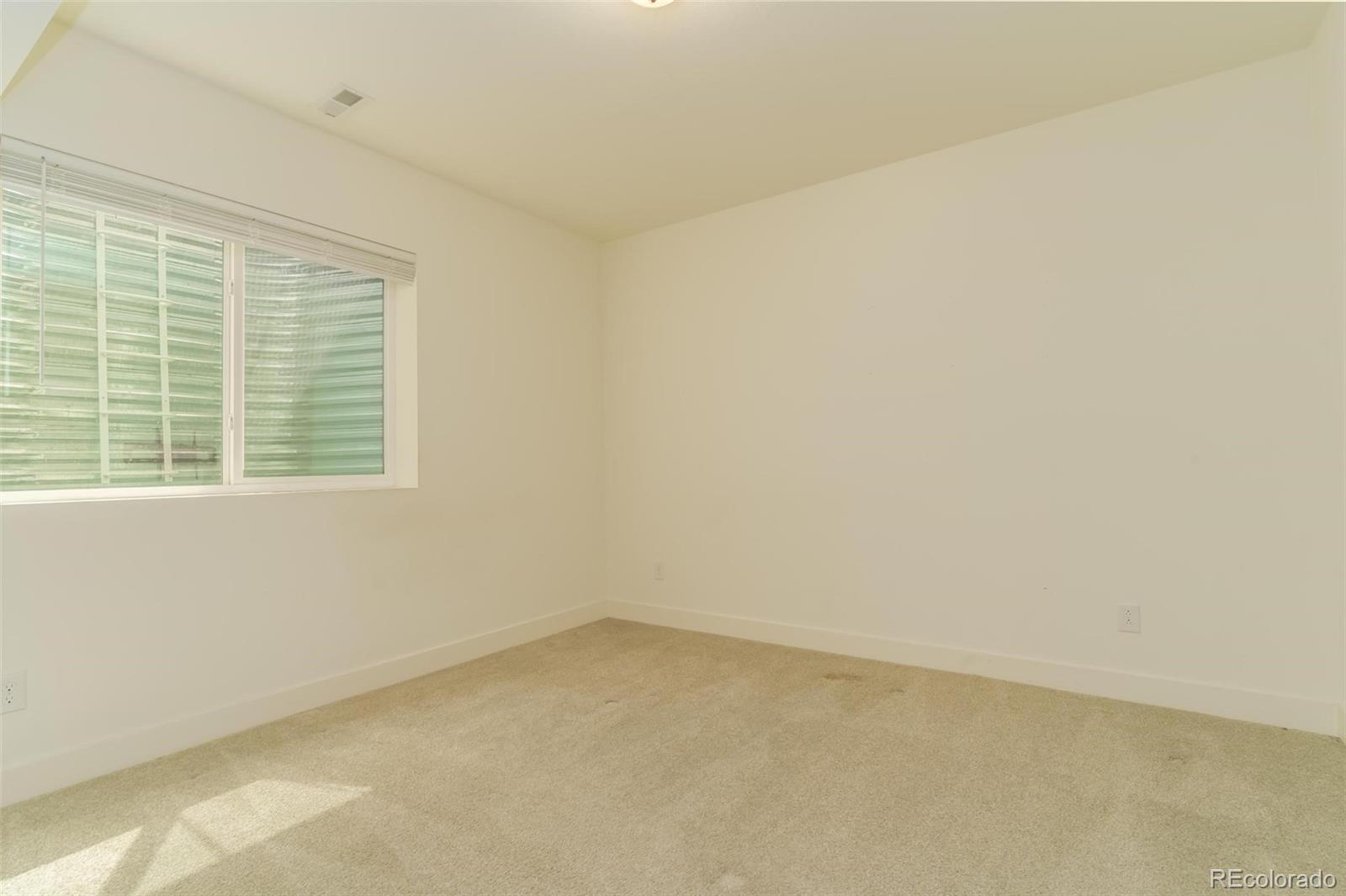 5937 N Orleans Street