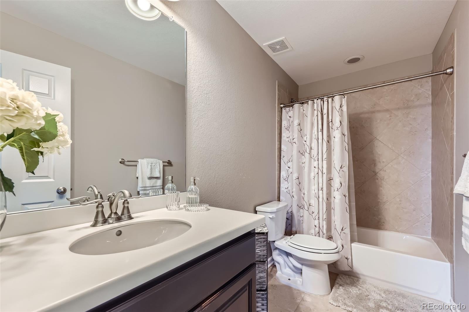 12631 Glencoe Street