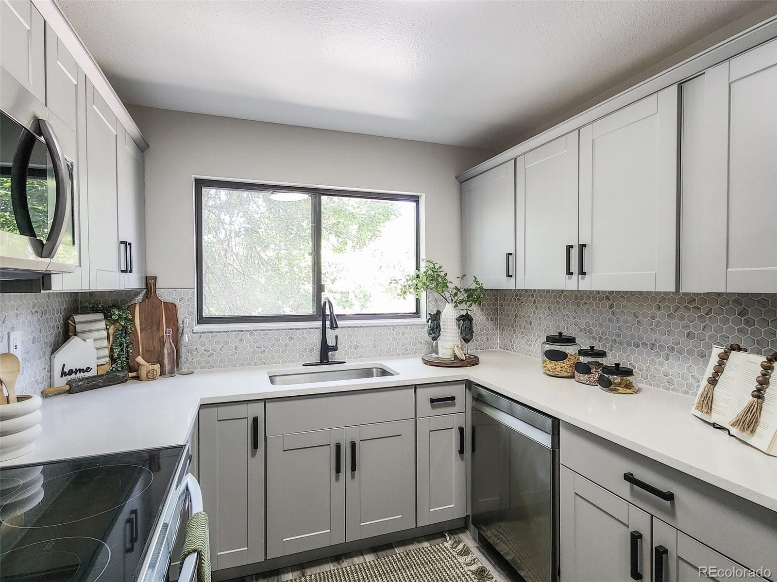 3576 S Depew Street Unit: 202