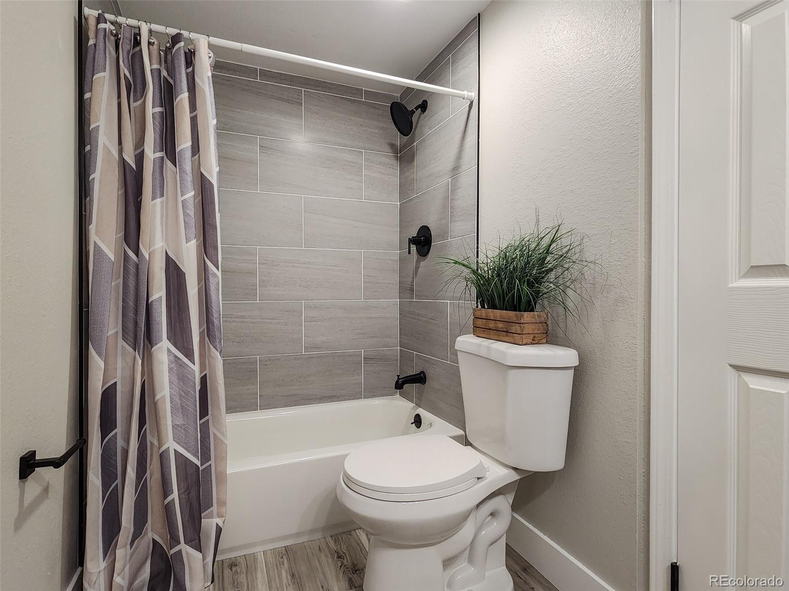 3576 S Depew Street Unit: 202