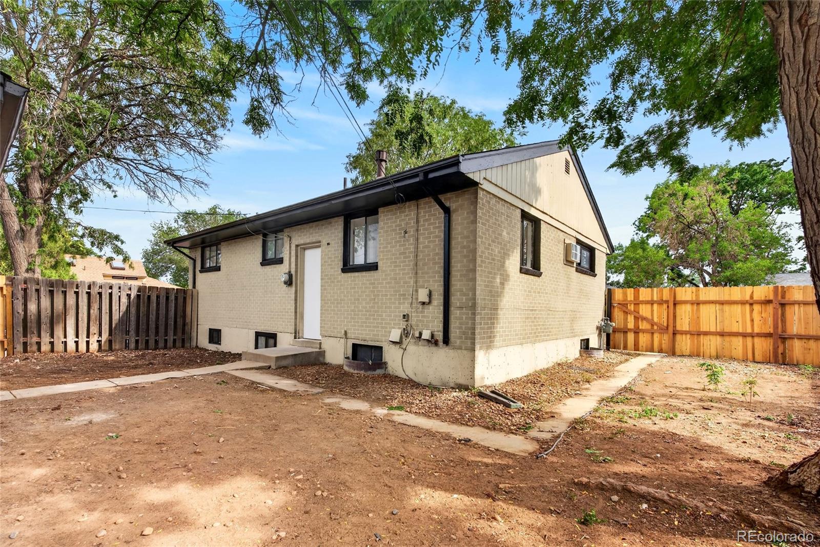 1343 Lipan Drive