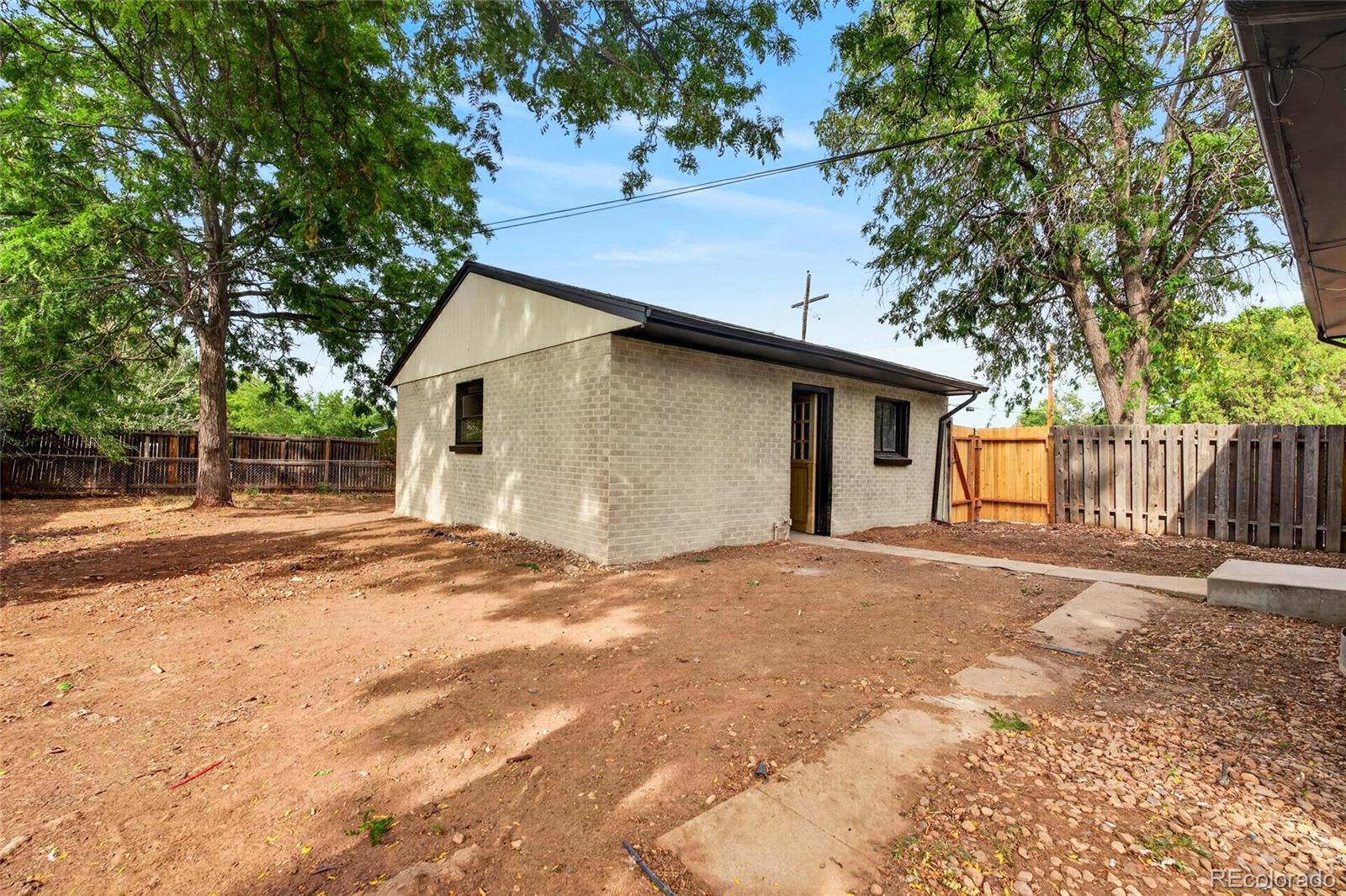 1343 Lipan Drive