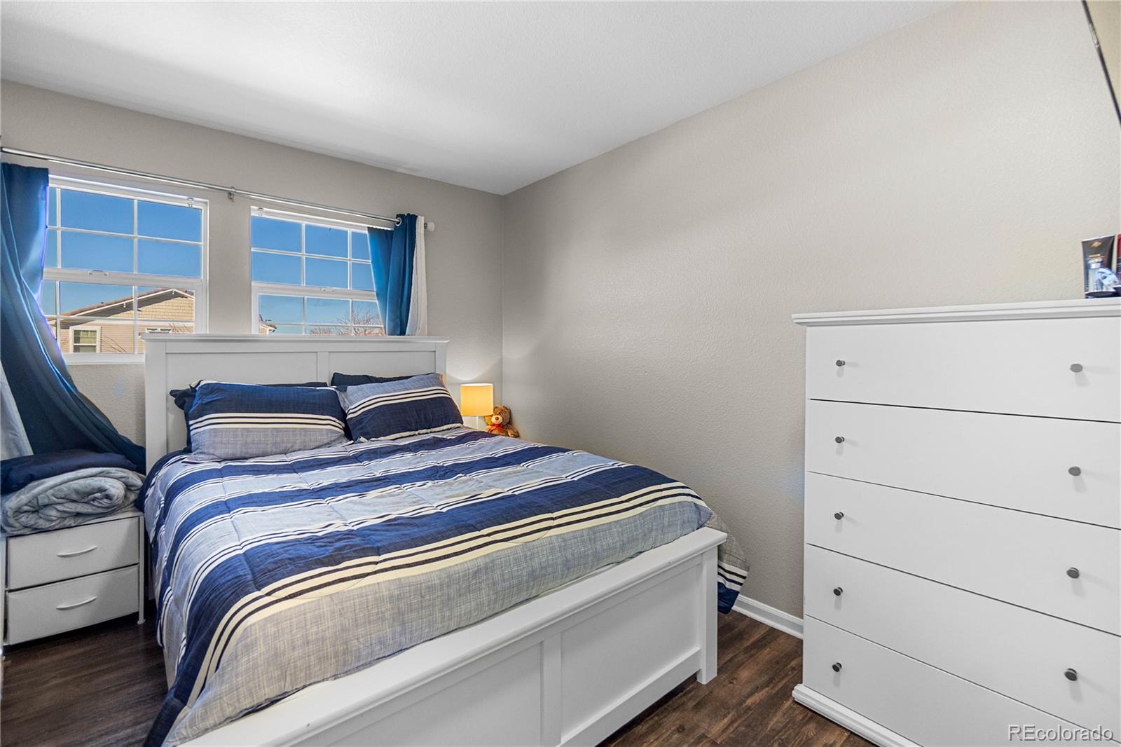 5562 Flanders Street