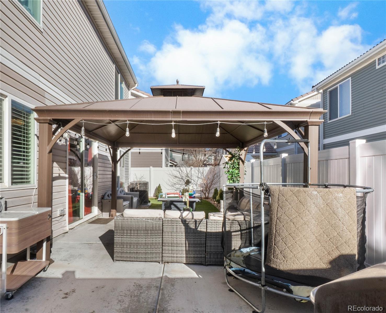 5562 Flanders Street