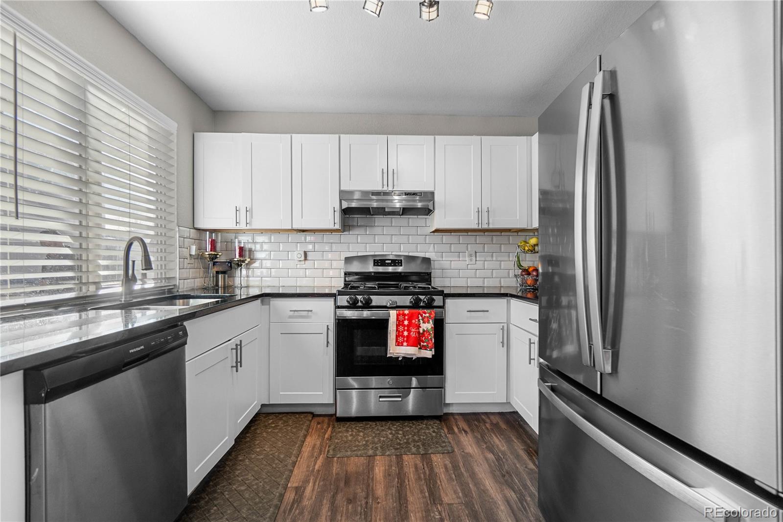 5562 Flanders Street