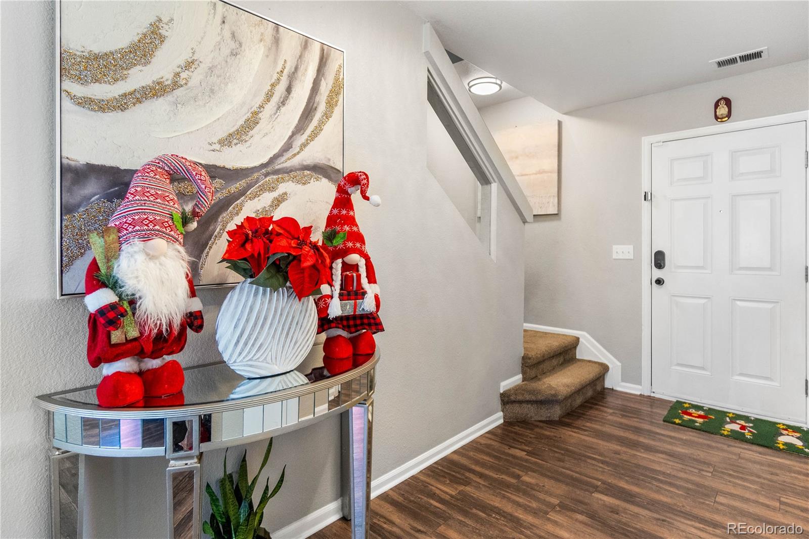 5562 Flanders Street