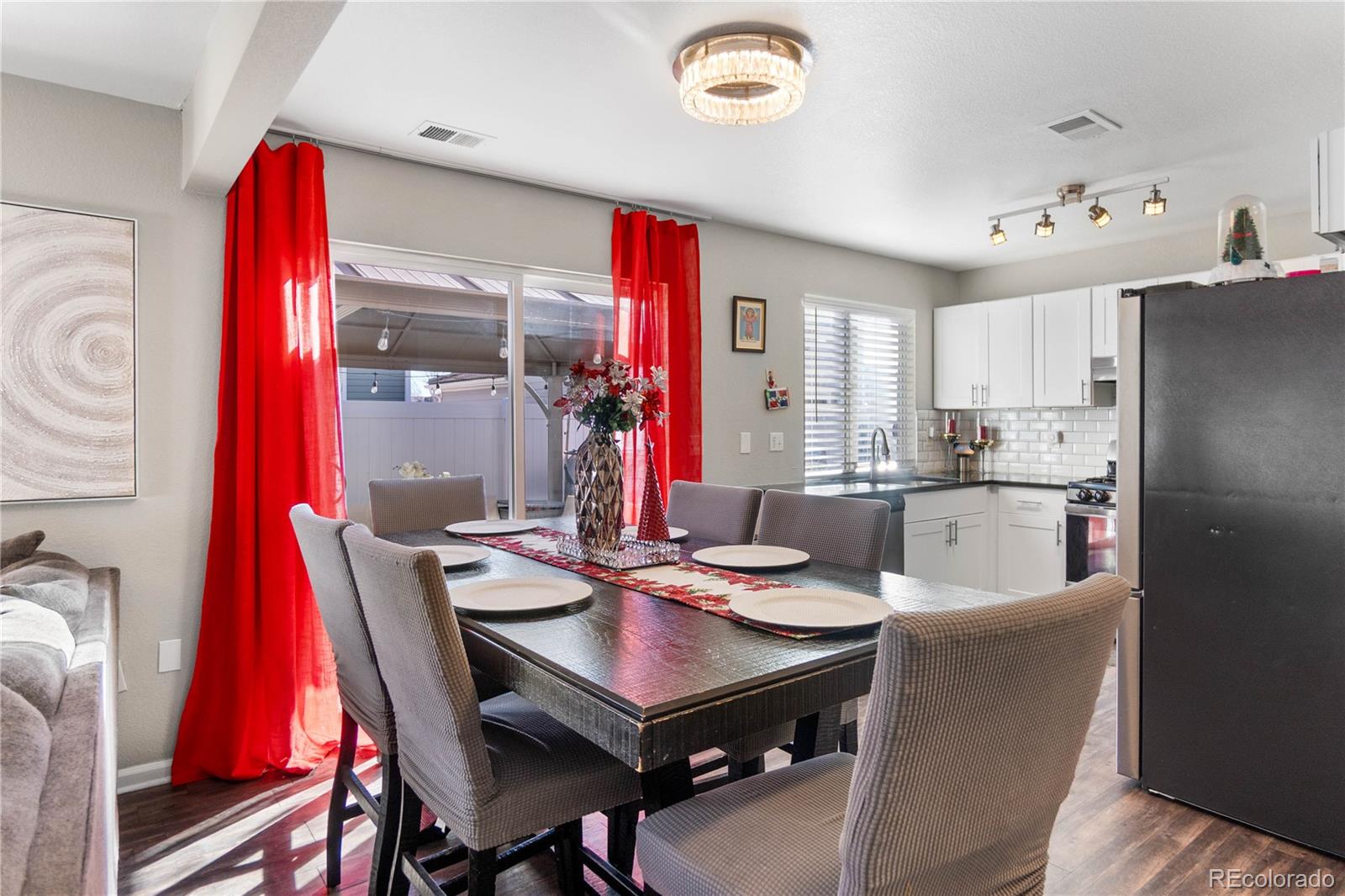 5562 Flanders Street