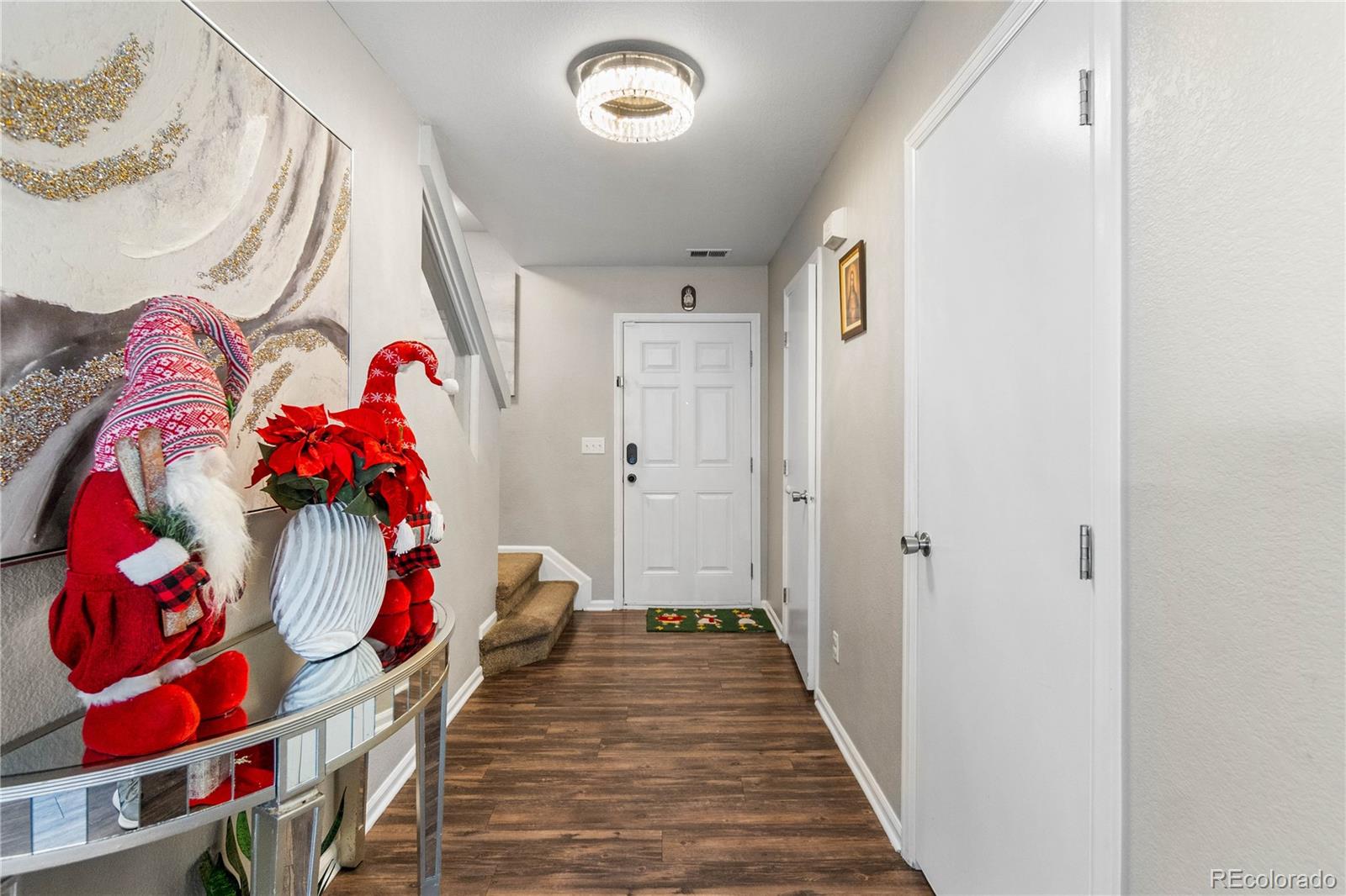 5562 Flanders Street