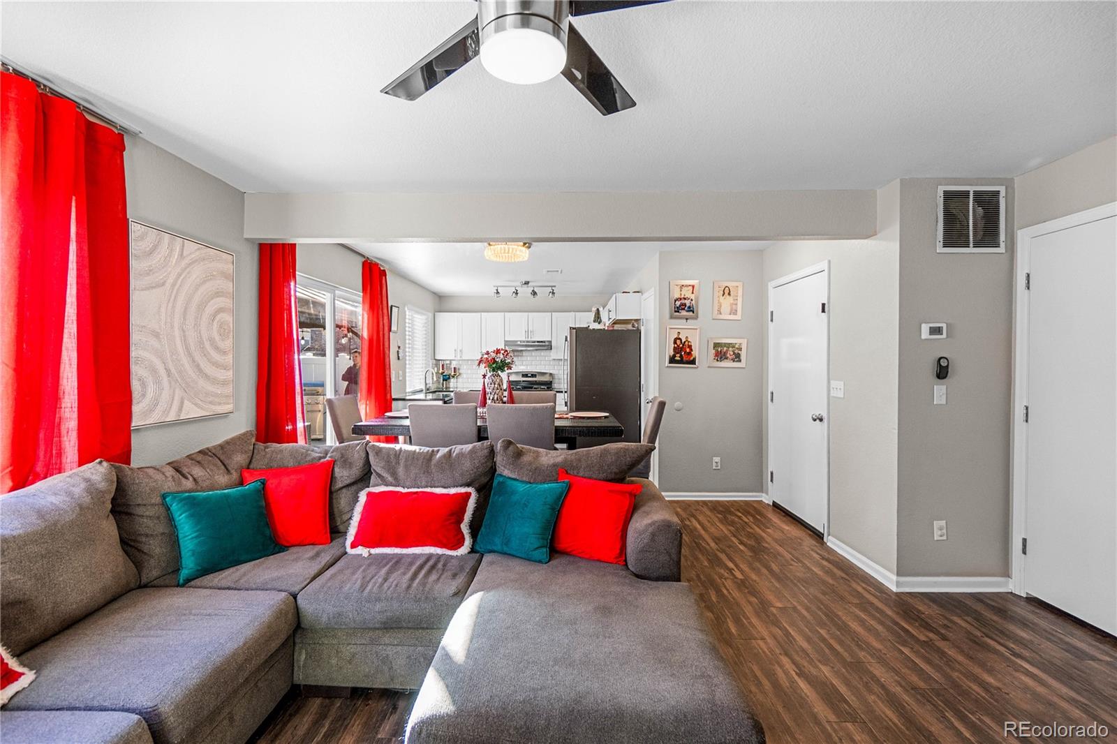 5562 Flanders Street