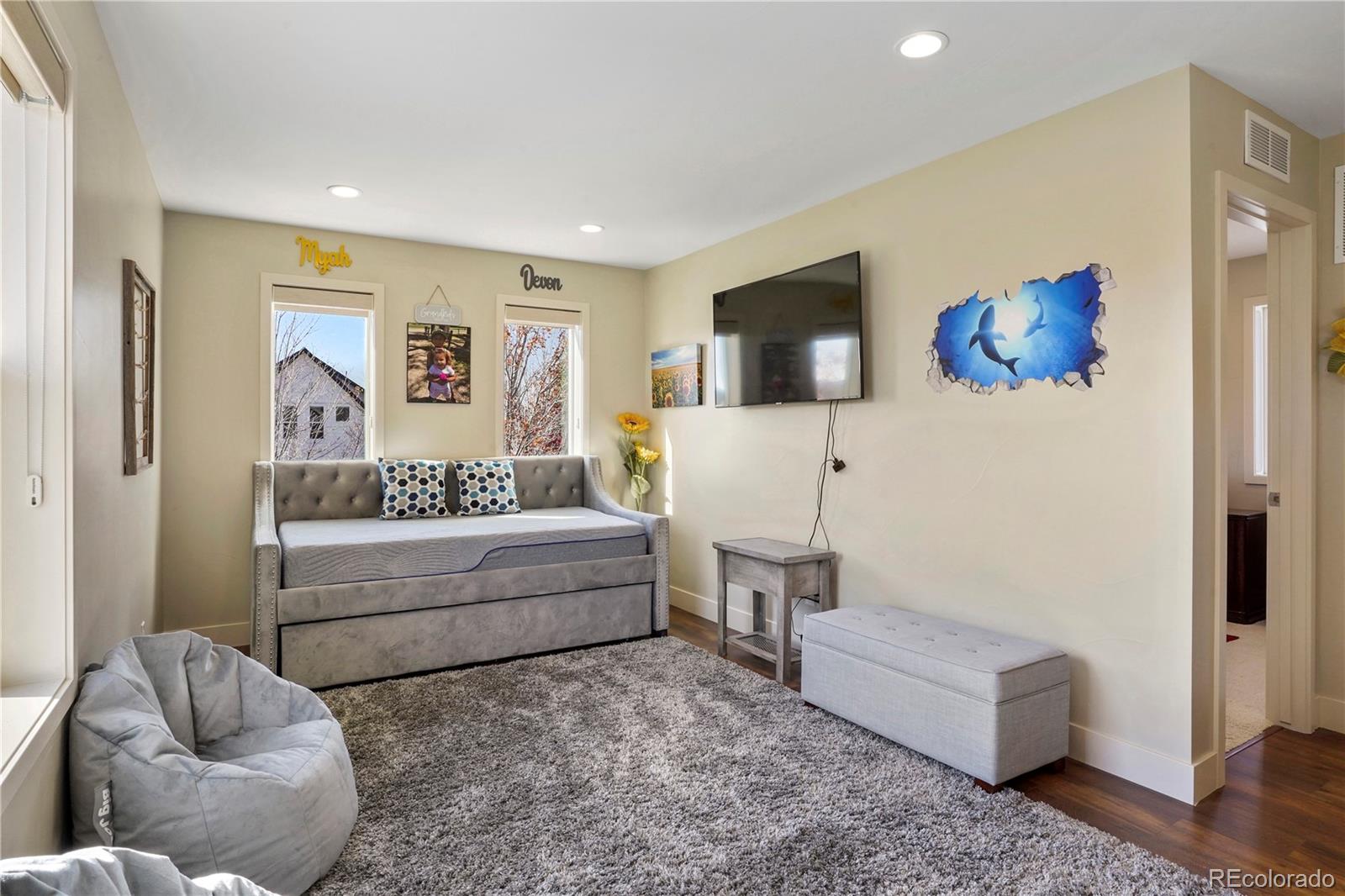 74 S 45th Avenue