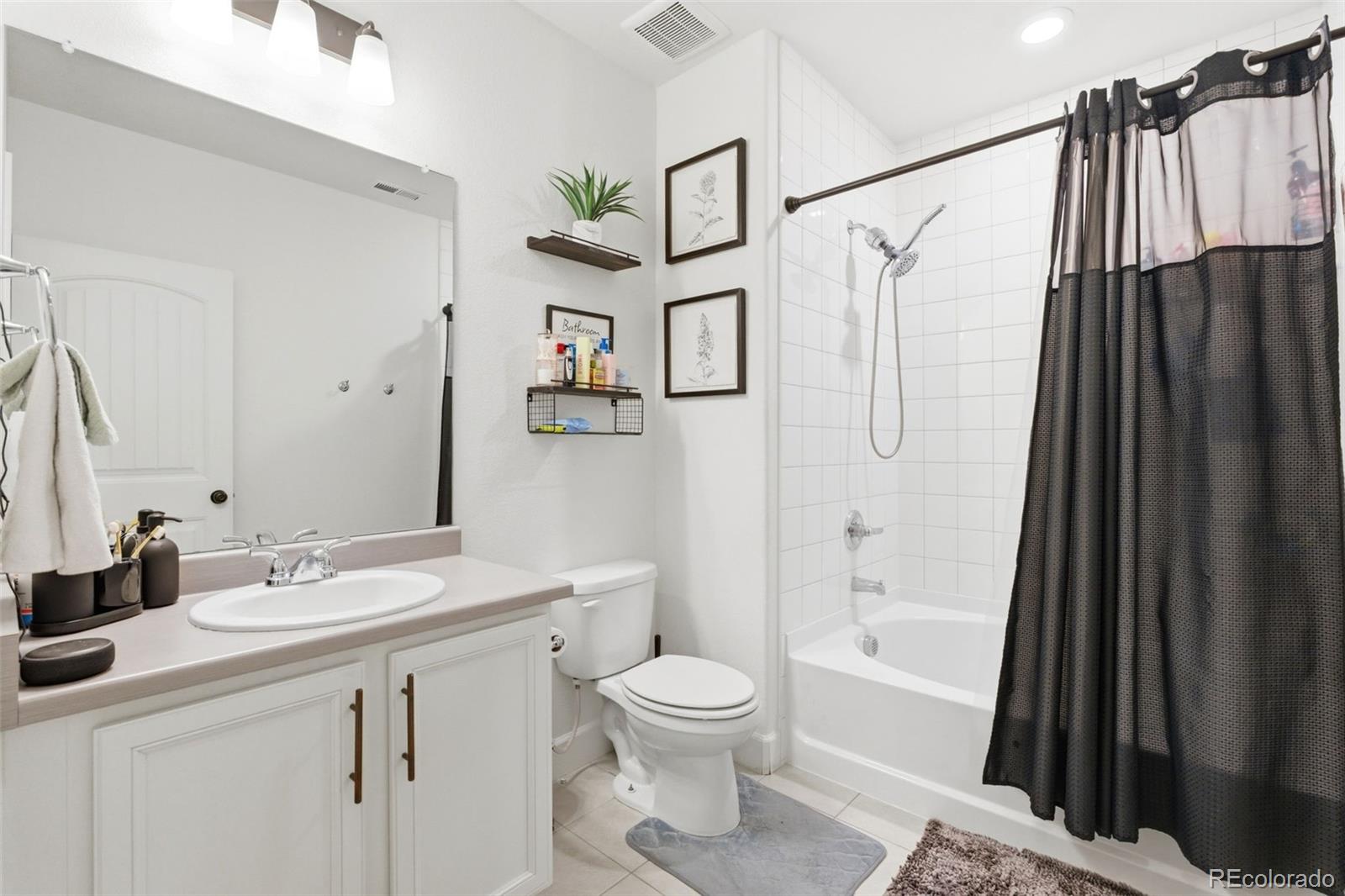 20800 E Beekman Place