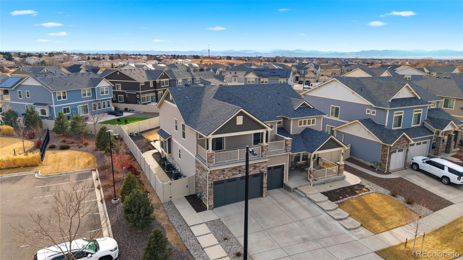 20800 E Beekman Place