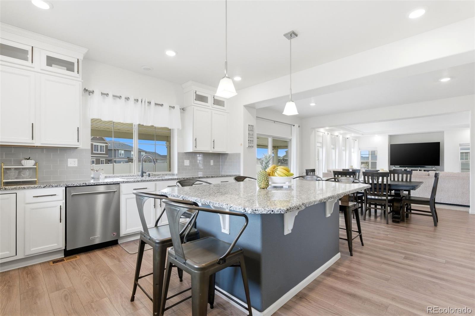 20800 E Beekman Place