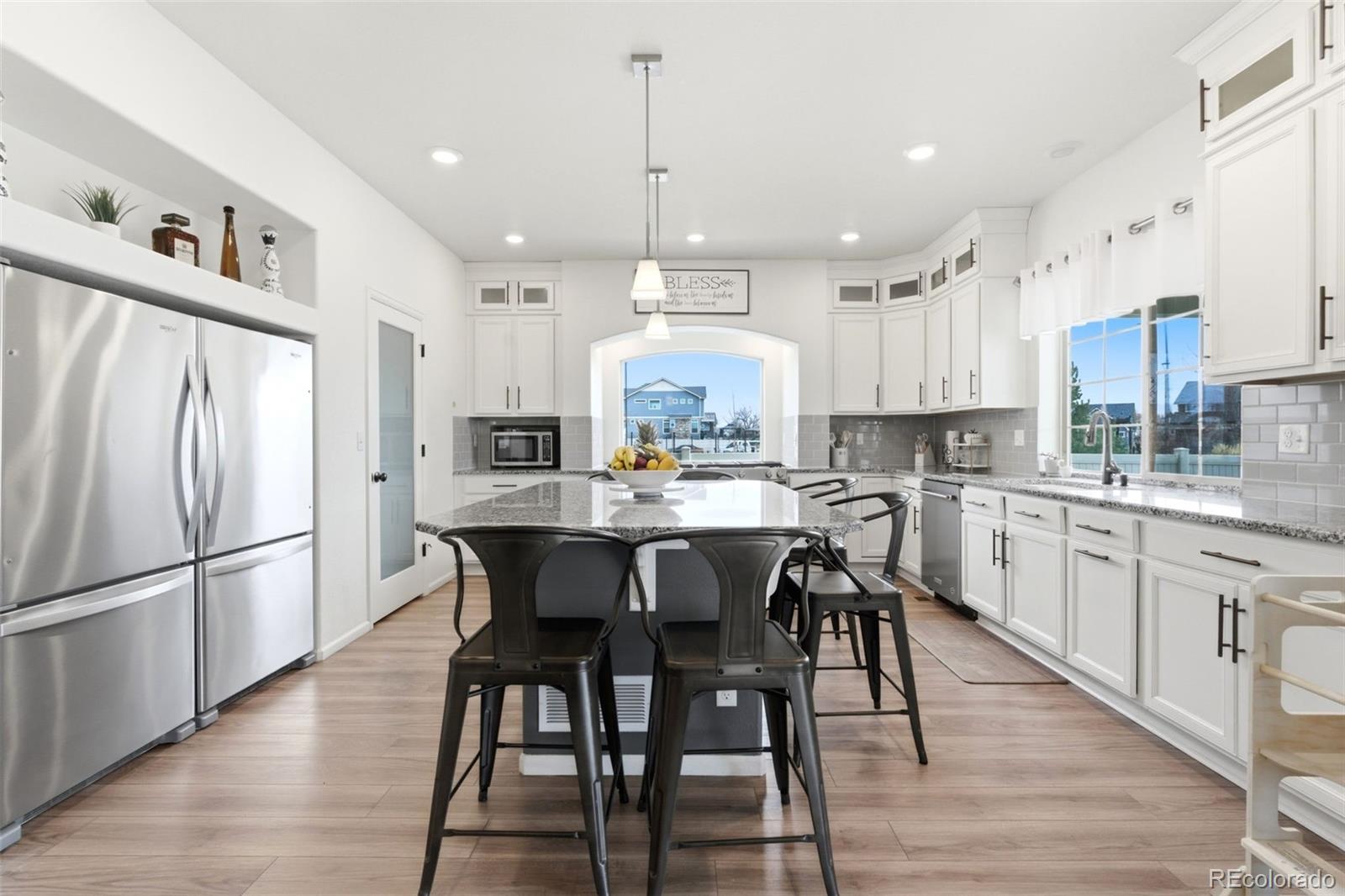 20800 E Beekman Place