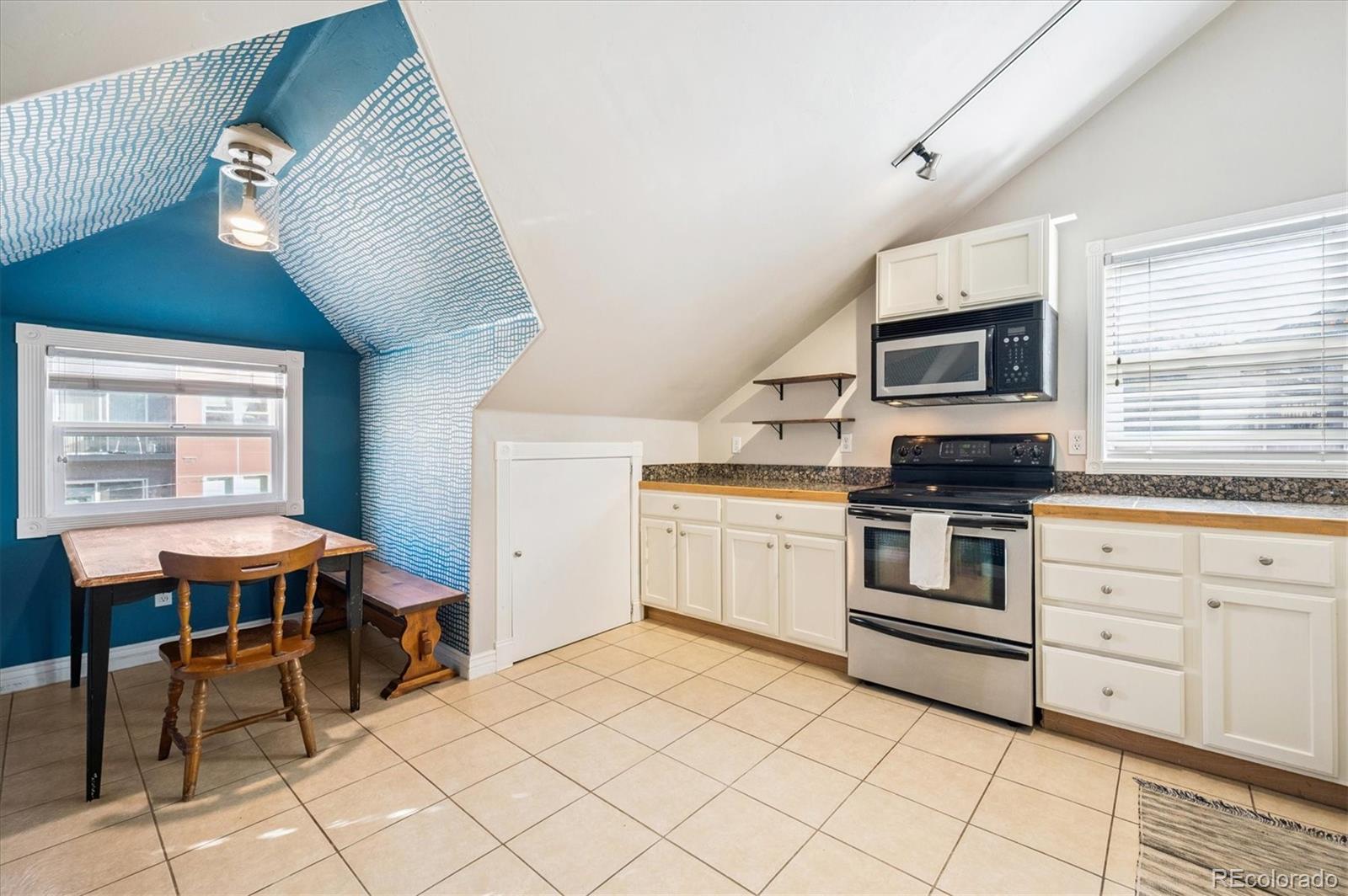 1750 Gaylord Street Unit: A