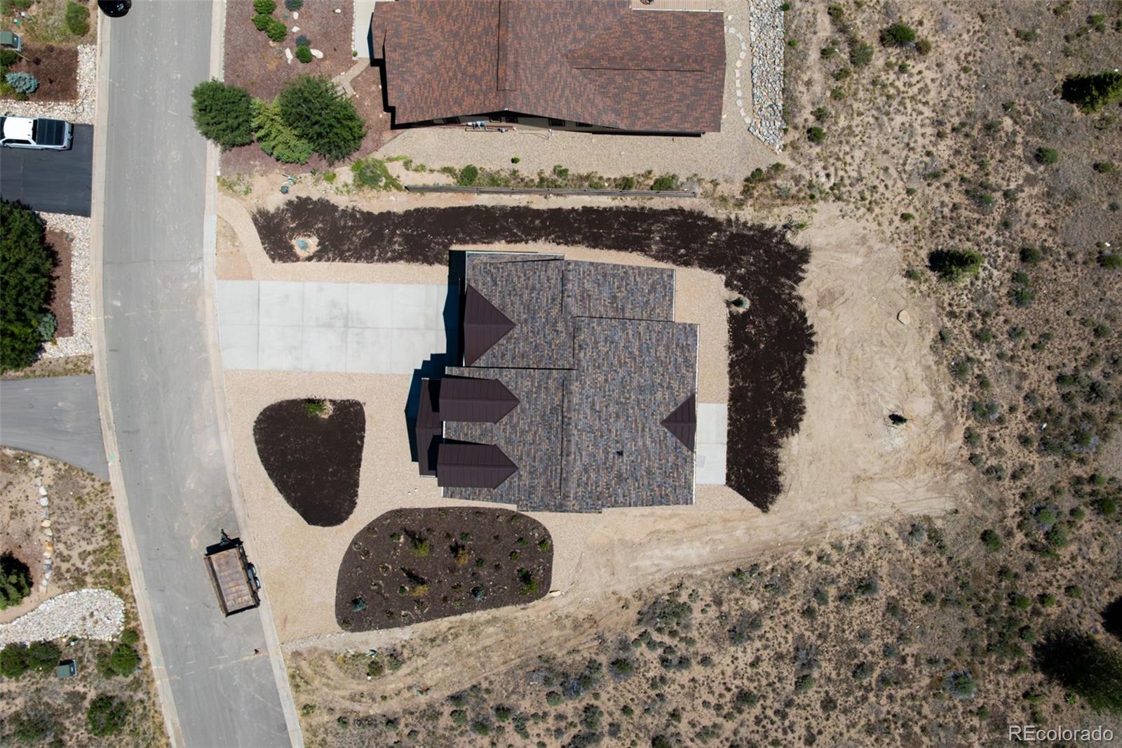 817 Saddle Ridge Circle