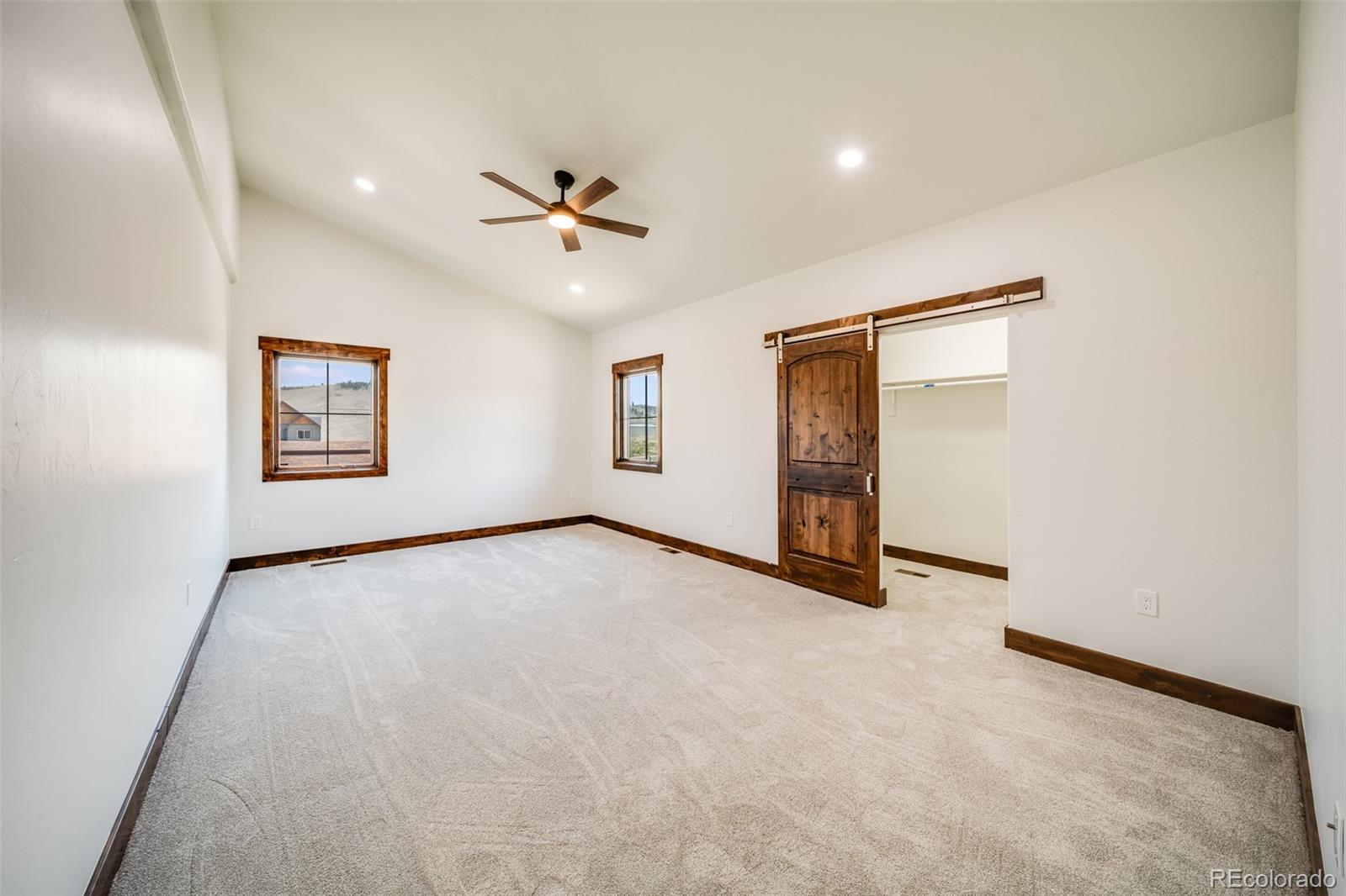 817 Saddle Ridge Circle