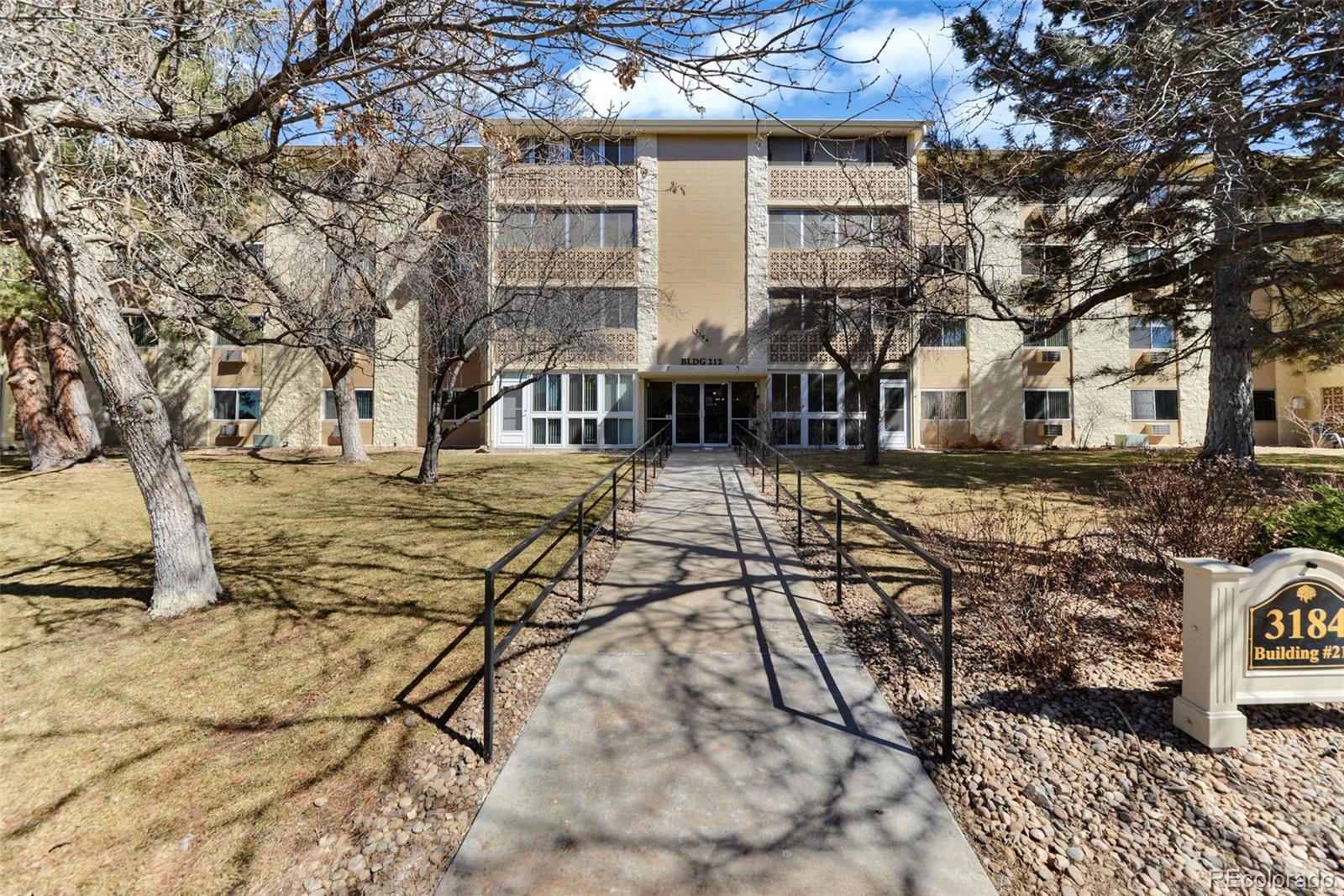 3184 S Heather Gardens Way Unit: 405