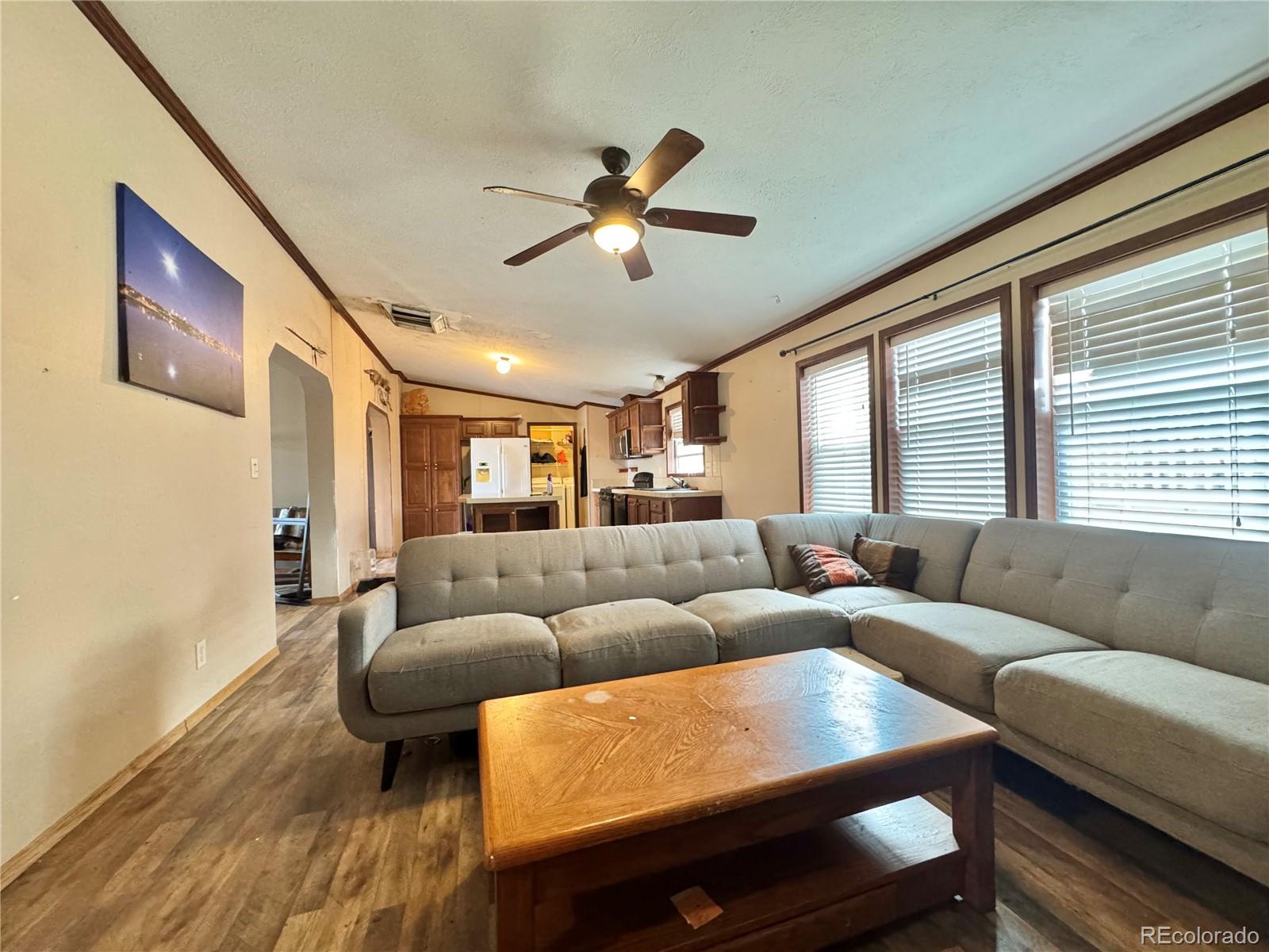 1201 W Thonrton Parkway