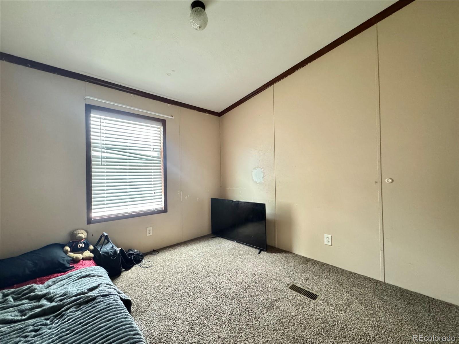 1201 W Thonrton Parkway