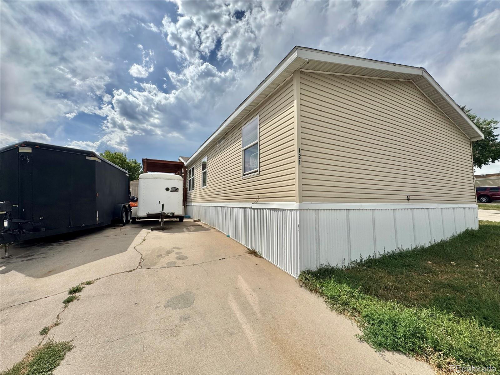 1201 W Thonrton Parkway