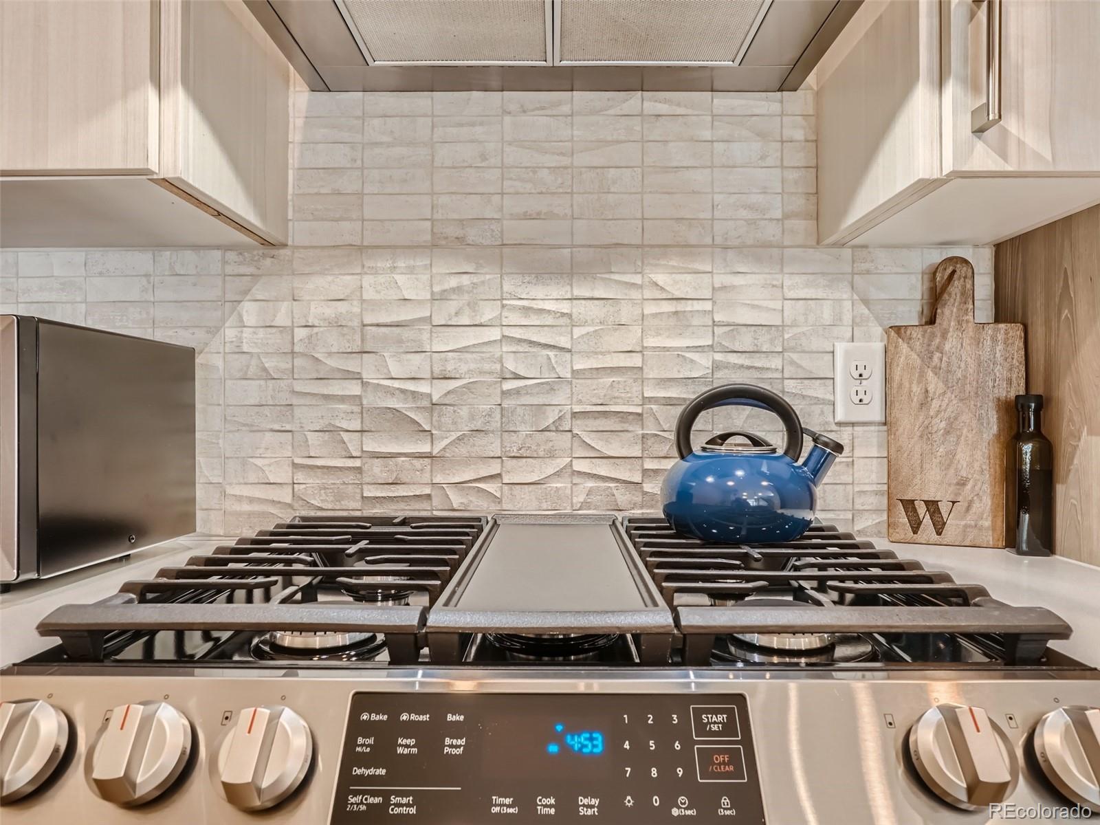 1342 N Zenobia Street