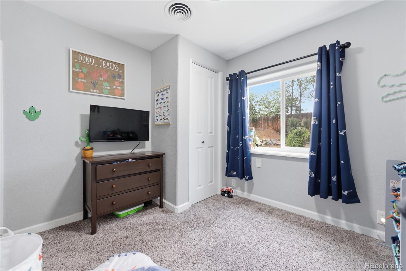 5315 W Shirley Place