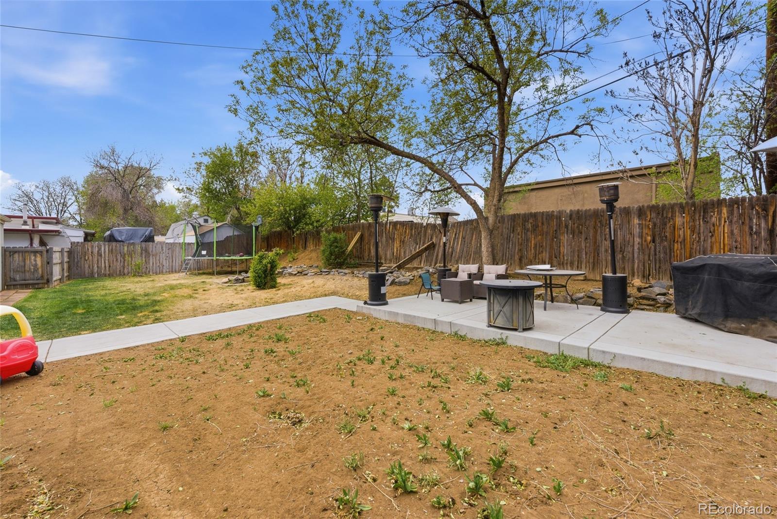 5315 W Shirley Place