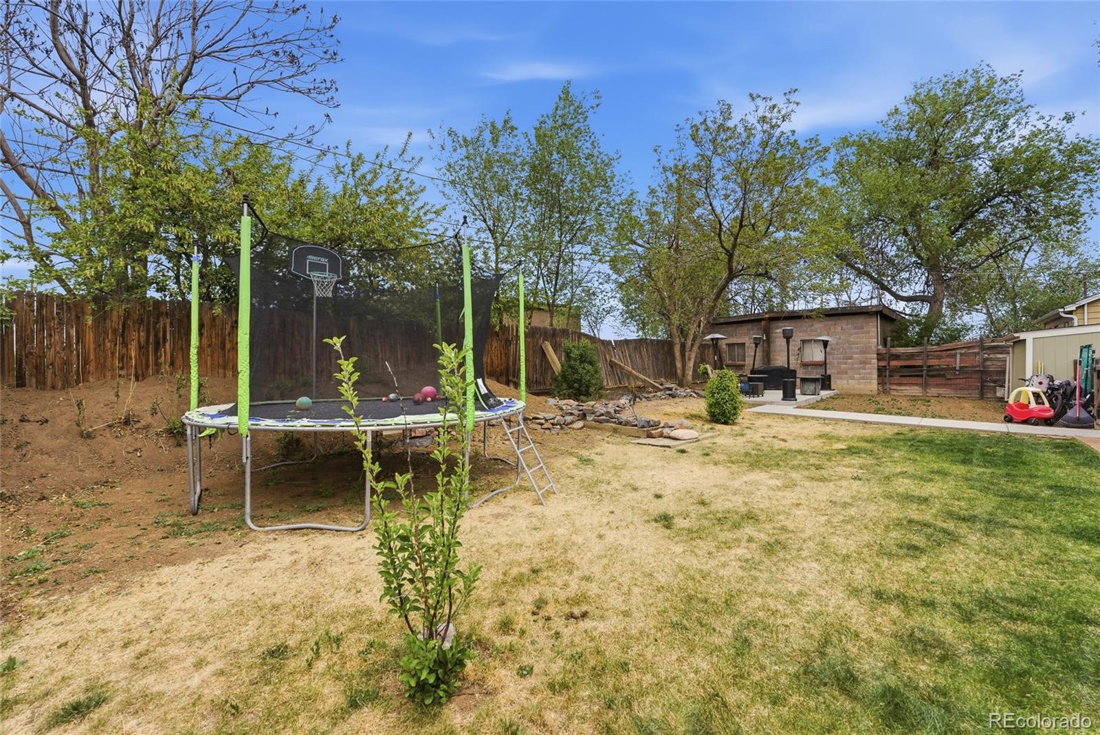 5315 W Shirley Place